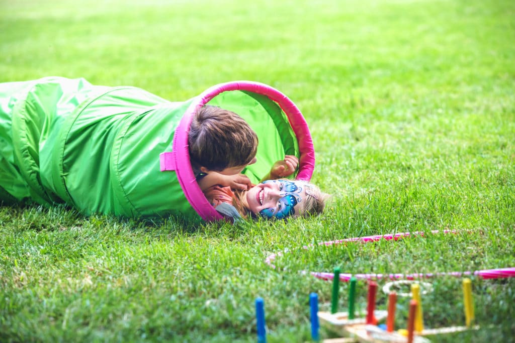 Draussen sein beim Kindergeburtstag feiern in Dresden